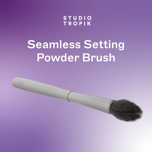 NEW! Seamless Setting Powder Brush